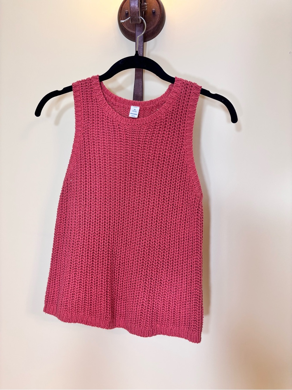 Old Navy Sleeveless Knit Tank Top - Coral pink